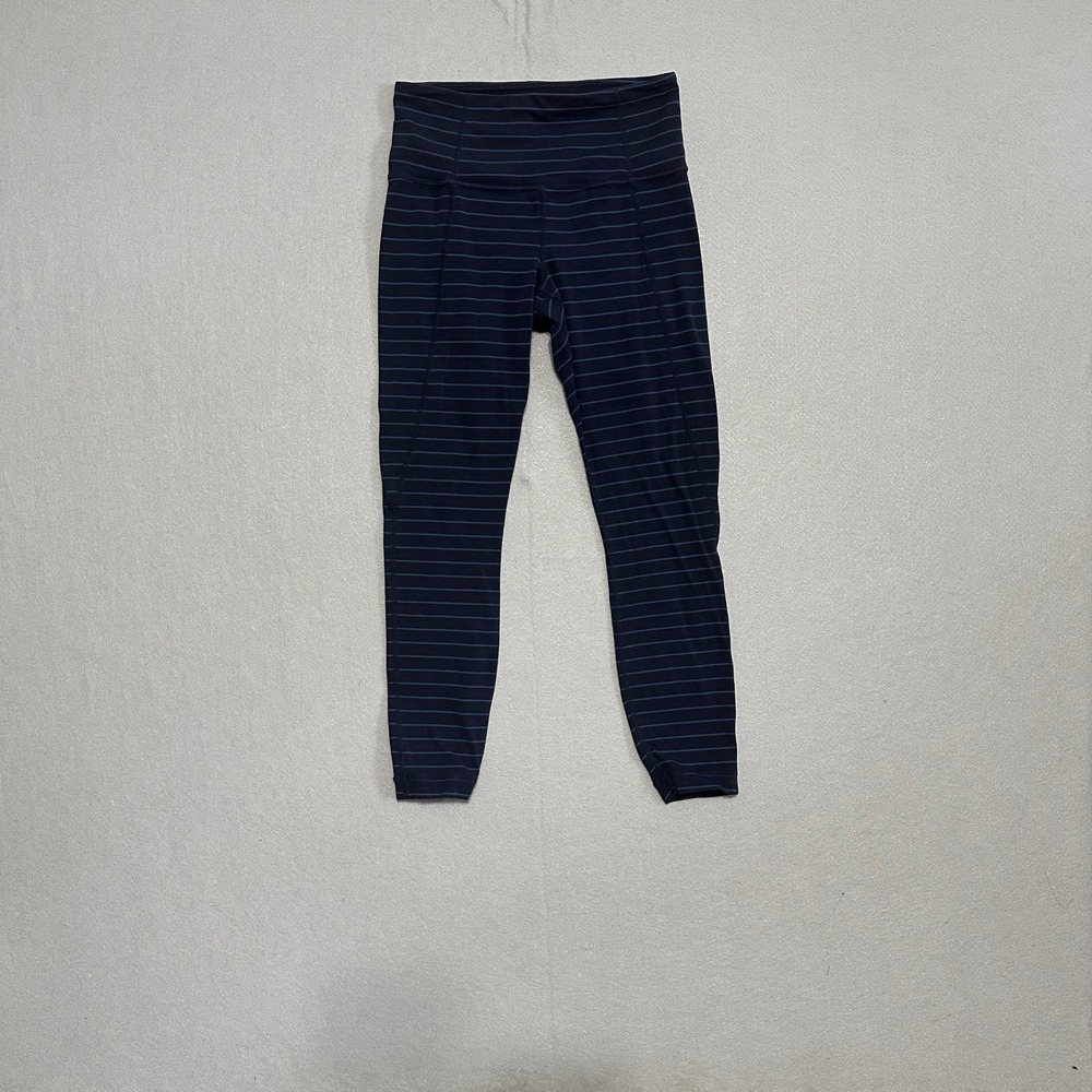 Athleta Navy Blue Striped High Rise Leggings XS 7/8 Length Yoga Pants